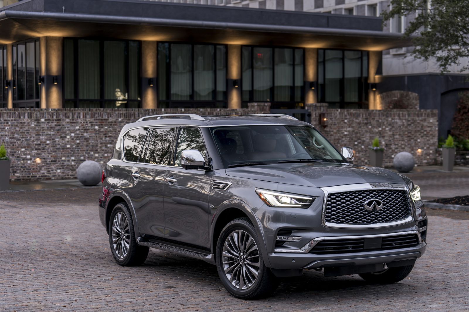 Infiniti Qx80 2018