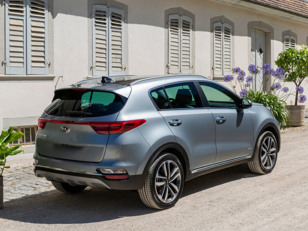 Kia  Sportage Паркетник класса J - фото 1