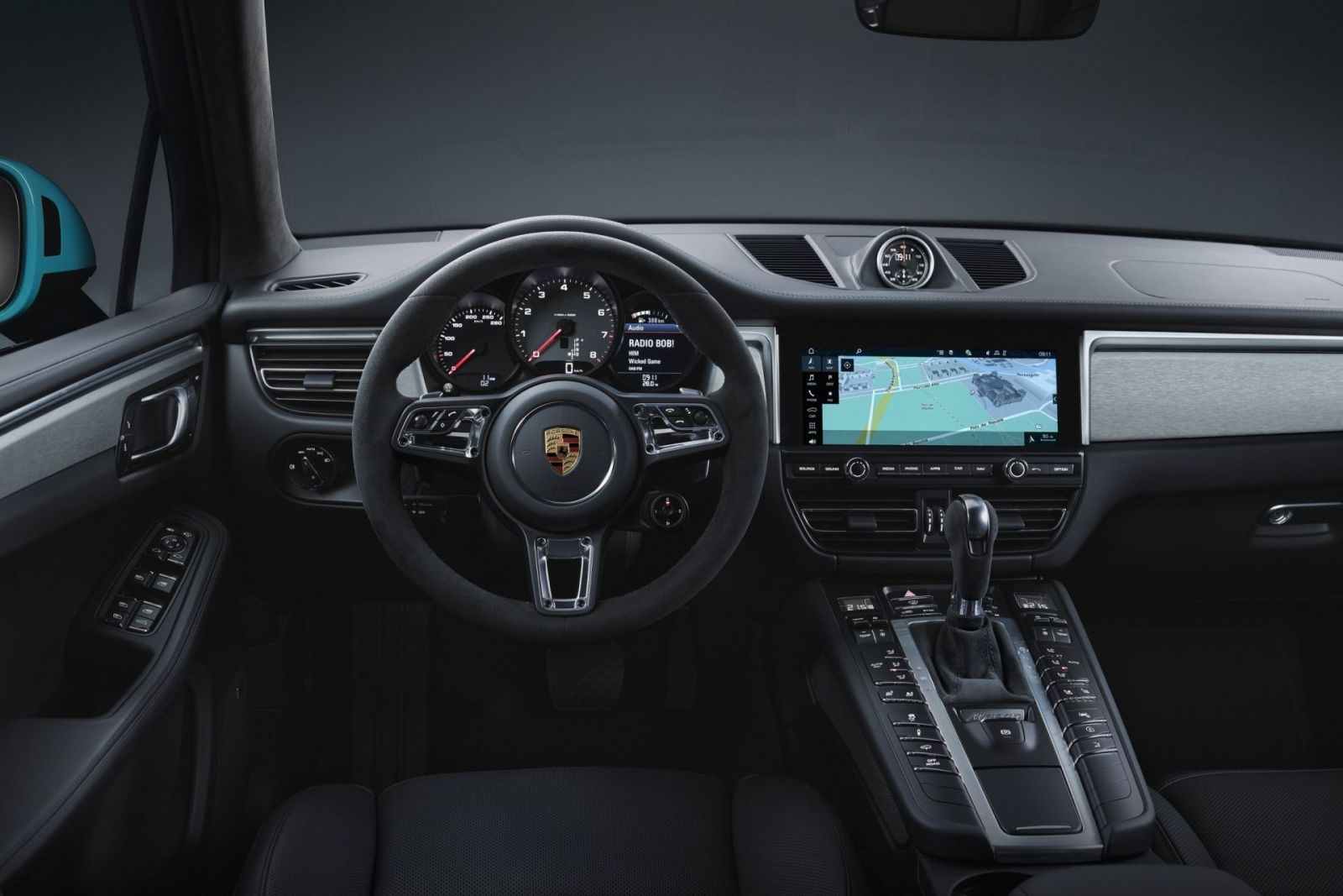 Porsche  Macan Кроссовер класса J - фото 3