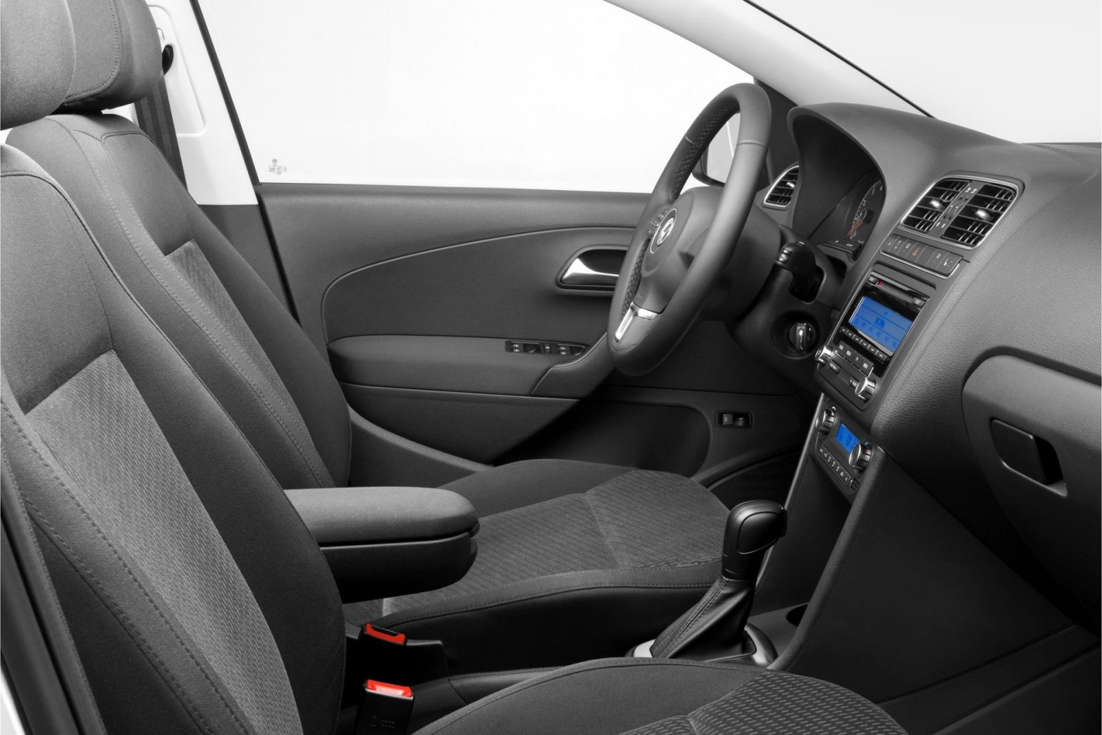Volkswagen Polo Sedan Седан класса B - фото 3