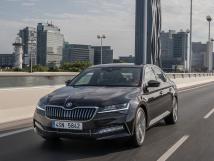 Skoda  Superb Лифтбек класса D - фото 0